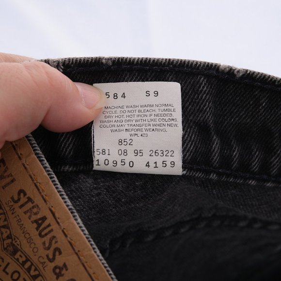 Vintage Levi 10950 Relaxed Fit Tapered Leg Orange Tab 5 Short - Picture 12 of 12